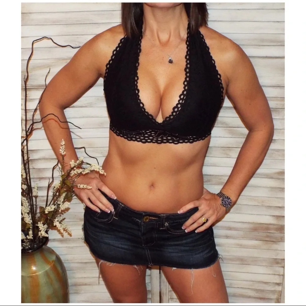 🎀PLUS Lace Halter Bralette Stretch Lined Blk 0119